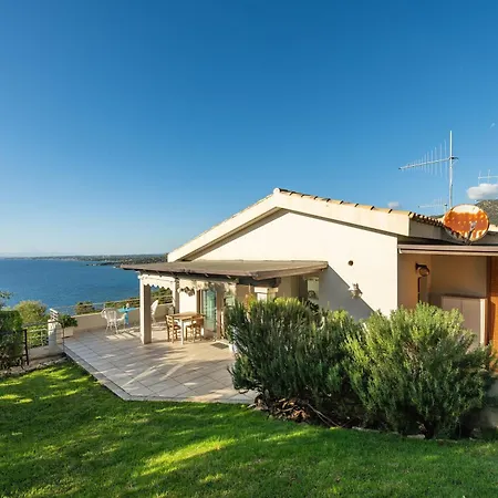 Daisy * 夸尔图-圣埃莱娜